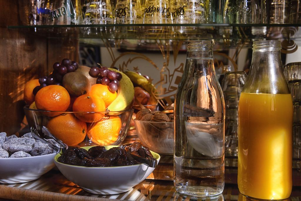 Zazie Hotel Paris Bagian luar foto